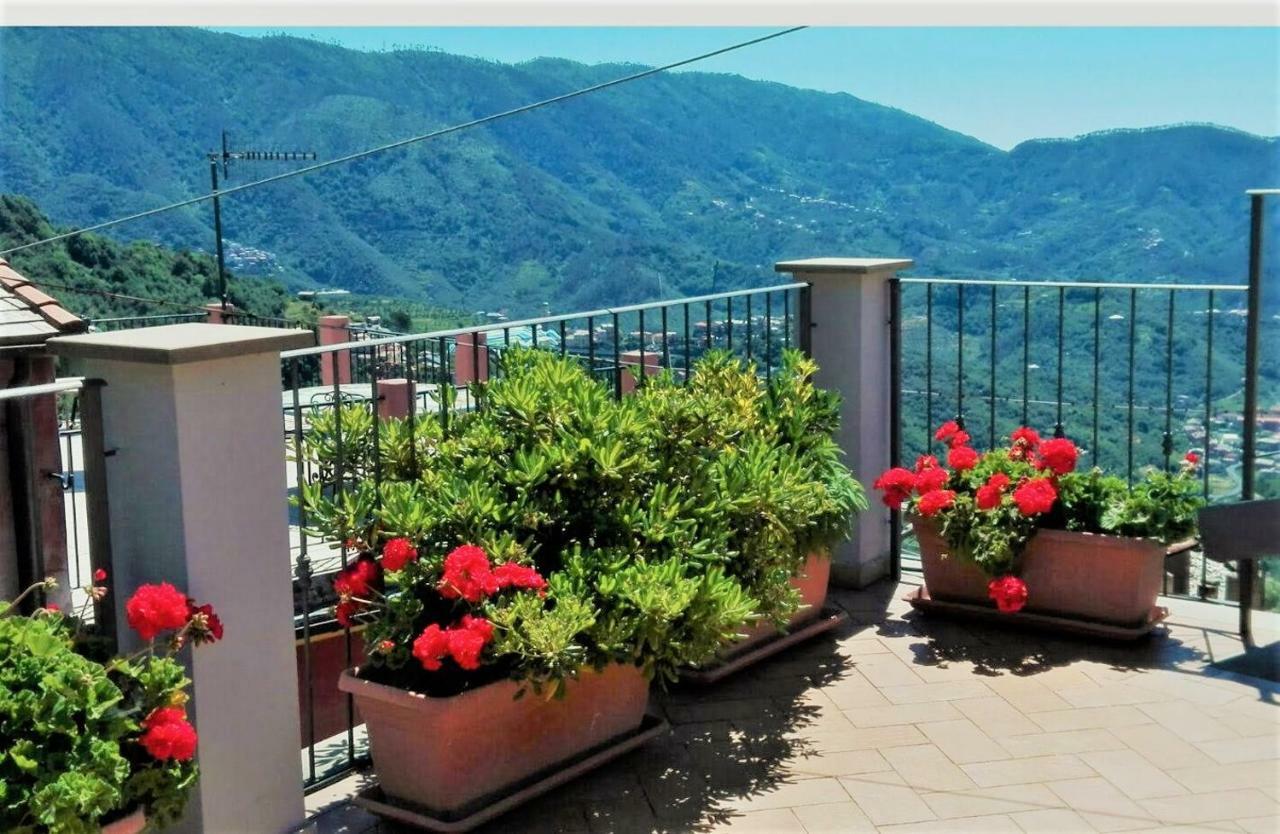 Ferienwohnung Charme E Relax Levanto Exterior foto